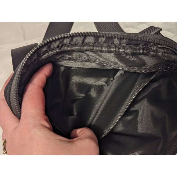 Le Mystere Black Sling Waistband Fanny Pack - Picture 6 of 10